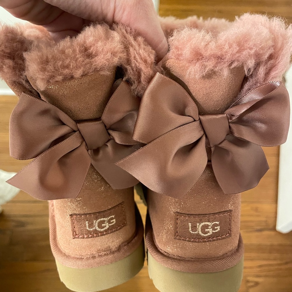 Kids Uggs New